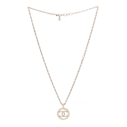 Chanel Pearl CC Round Pendant Necklace Gold 3 of 6