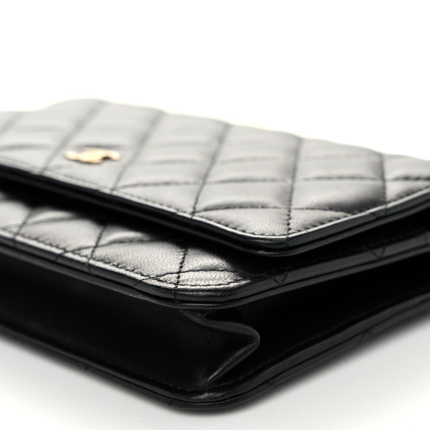 Lambskin Quilted Wallet On Chain WOC Black