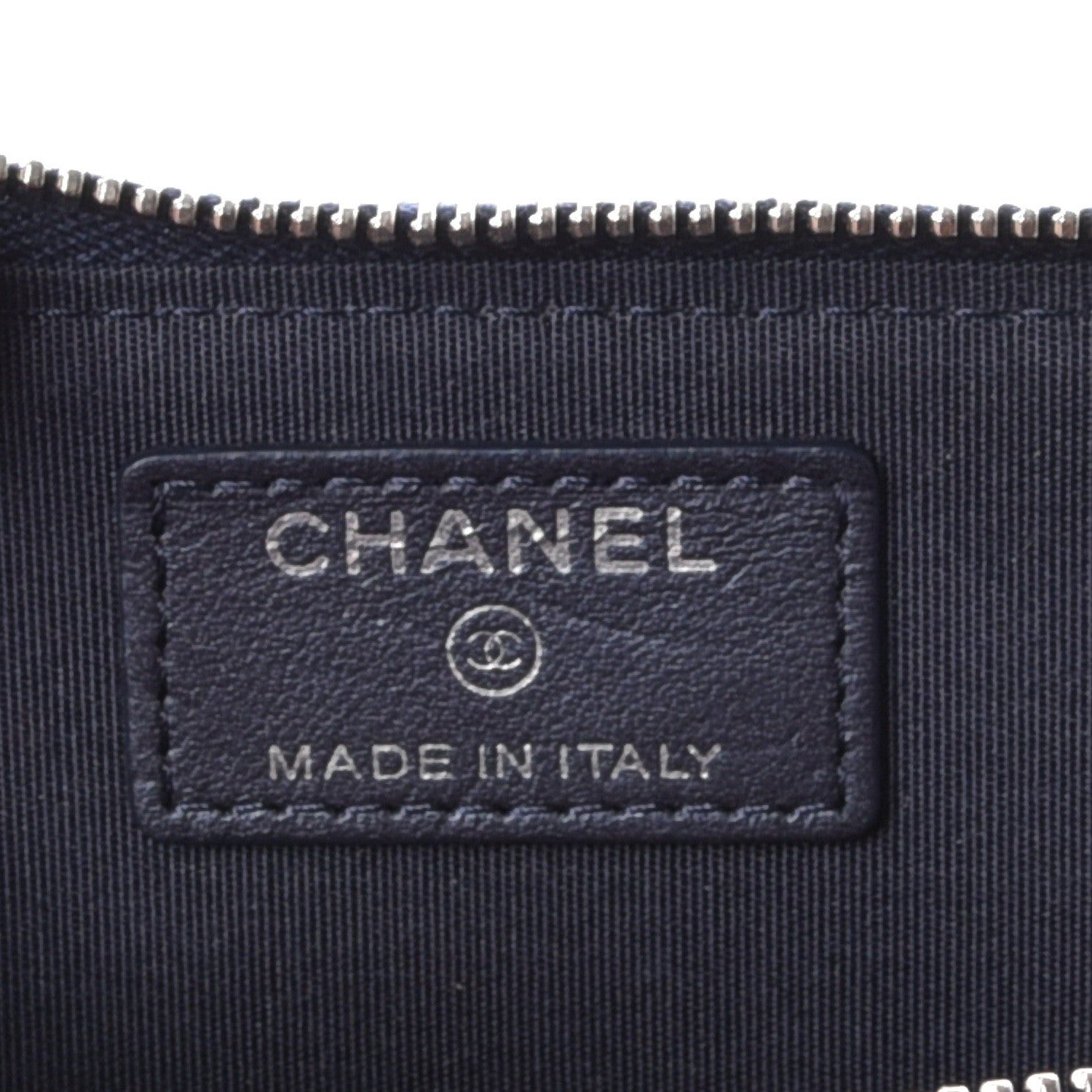 Chanel Metallic Caviar Quilted Diamond CC Key Holder Case Navy 7 of 9