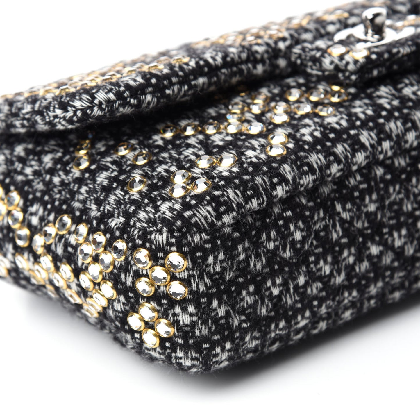 Crystal Tweed Quilted Medium Single Flap Black