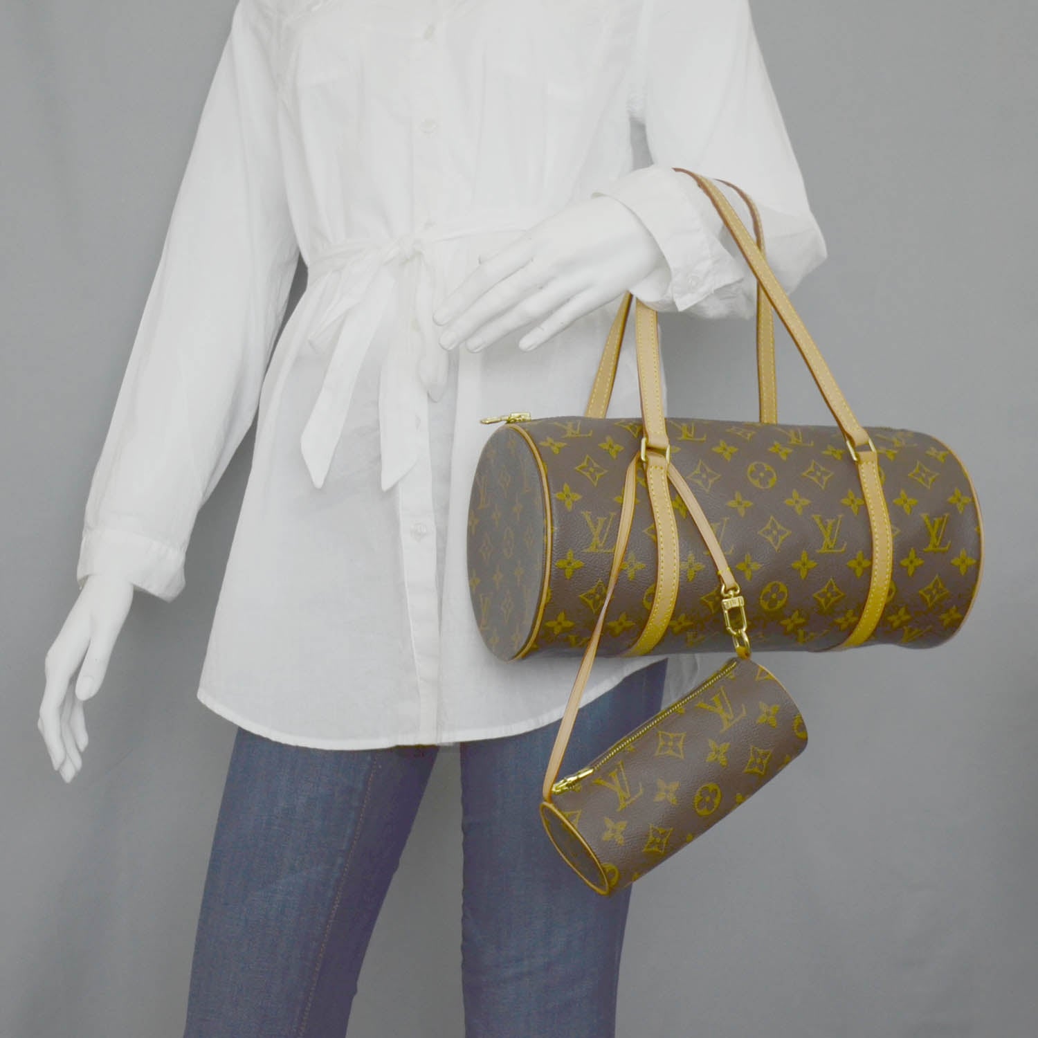 Louis Vuitton Monogram Papillon 30 2 of 11