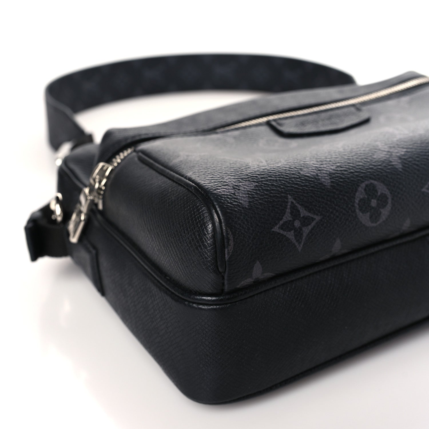 Louis Vuitton Taiga Monogram Eclipse Outdoor Messenger Black 7 of 8