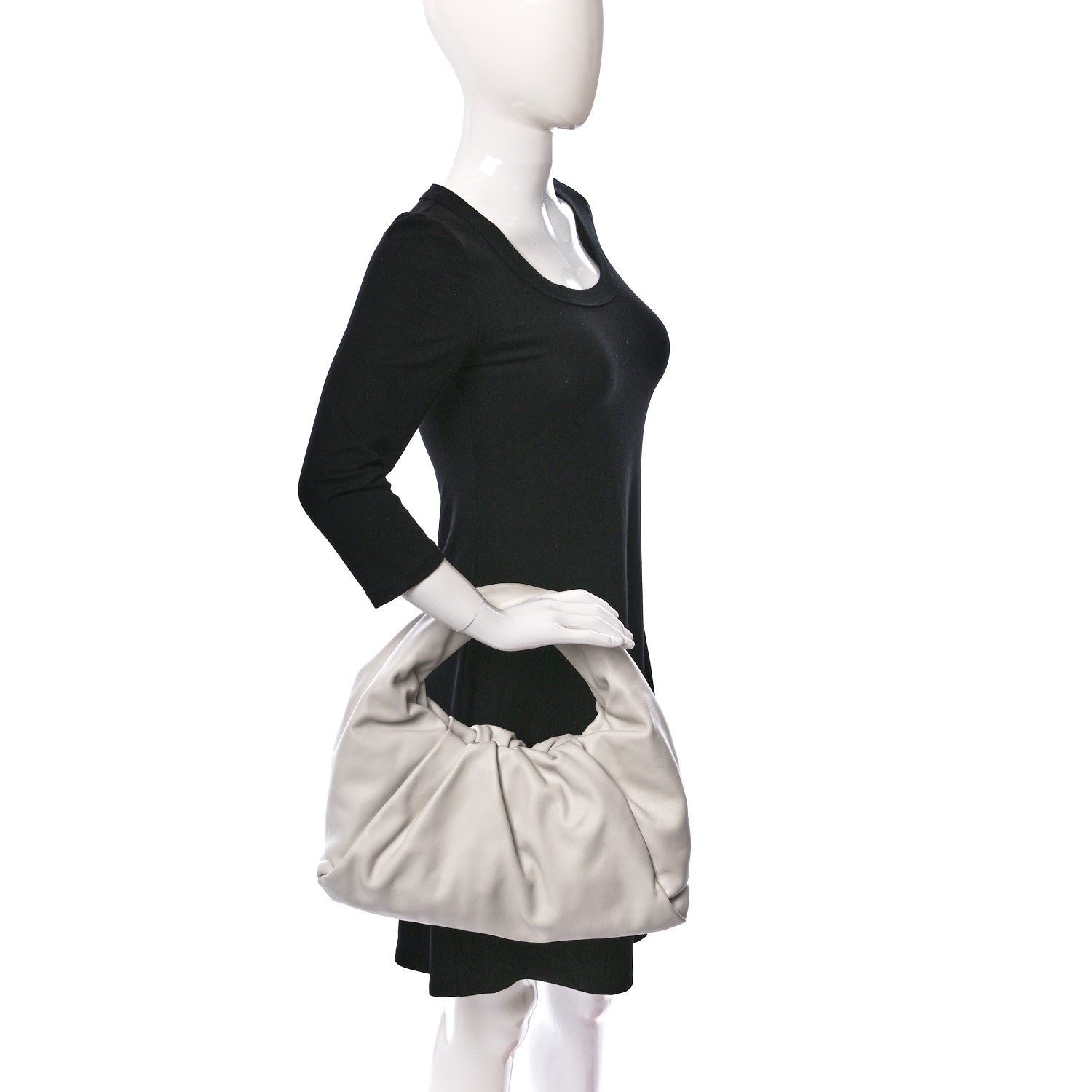 Bottega Veneta Smooth Butter Calfskin Small The Shoulder Pouch Plaster 2 of 8