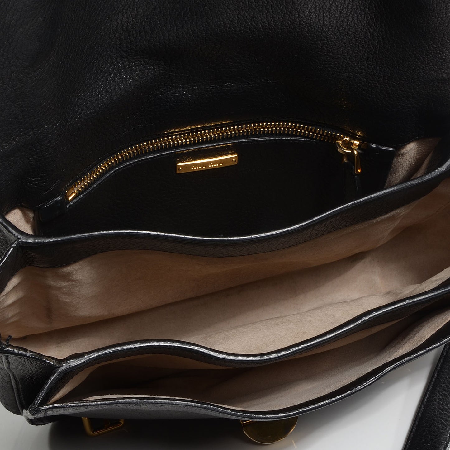 Cervo Pattina Sling Satchel Nero Black