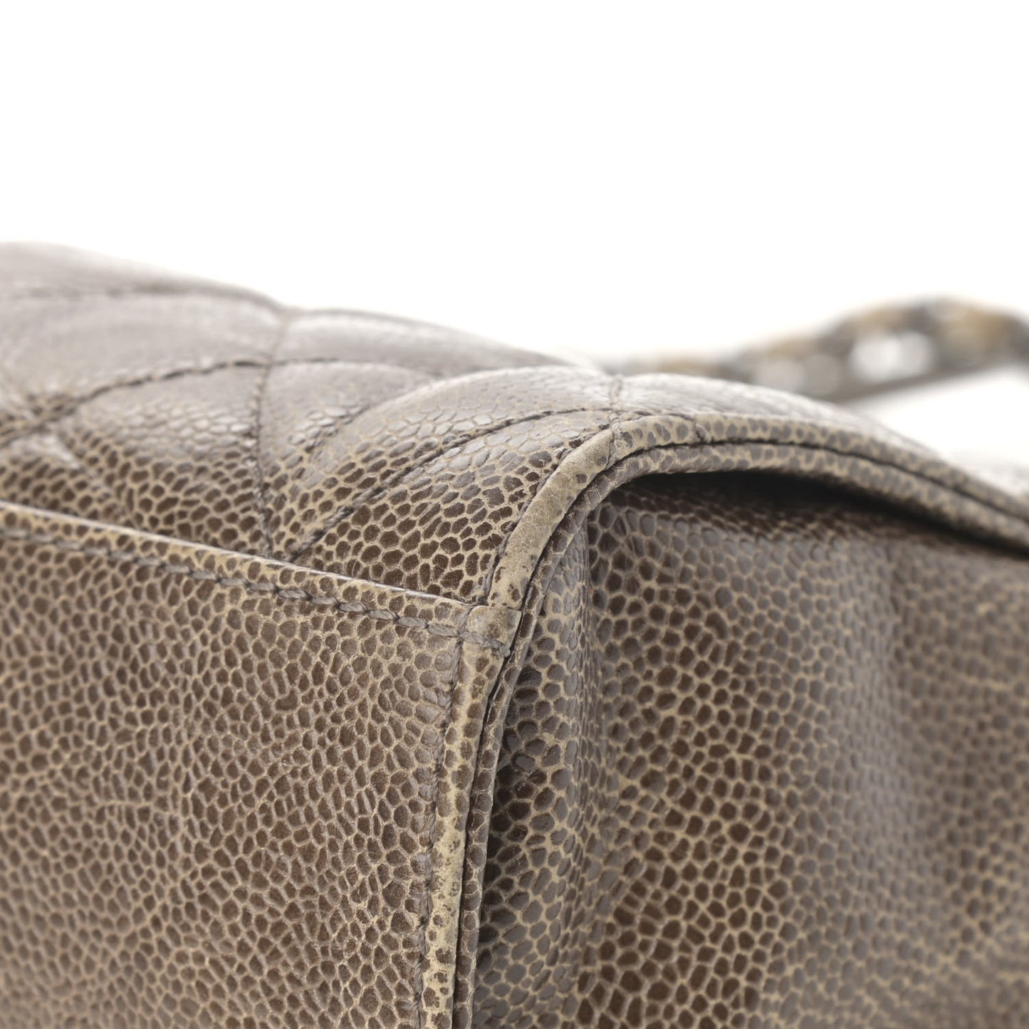 Crumpled Grained Calfskin Jumbo CC Crave Flap Beige
