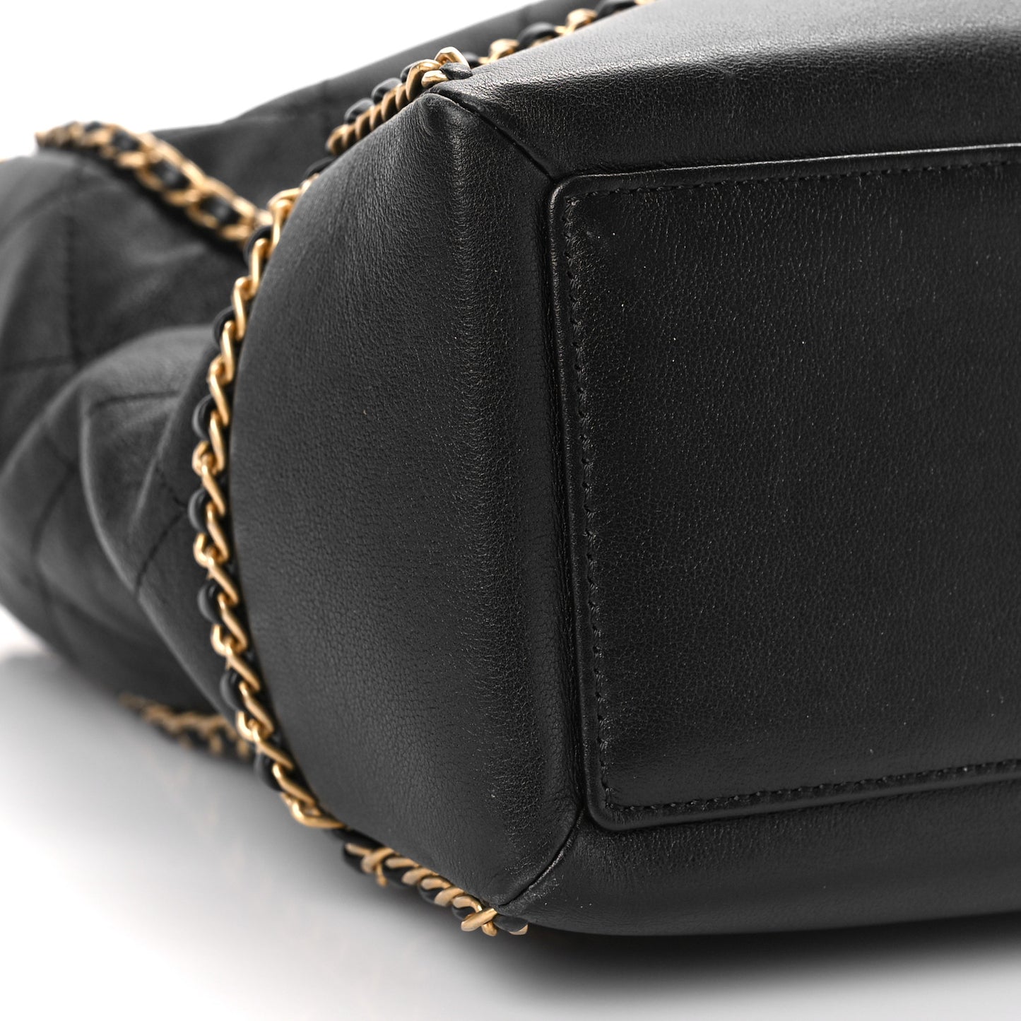 Calfskin Quilted Chain Lines Shopping Tote Black