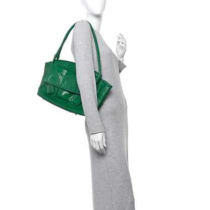Bottega Veneta Paper Calfskin Maxi Intrecciato Medium Arco Slouch Racing Green 2 of 10