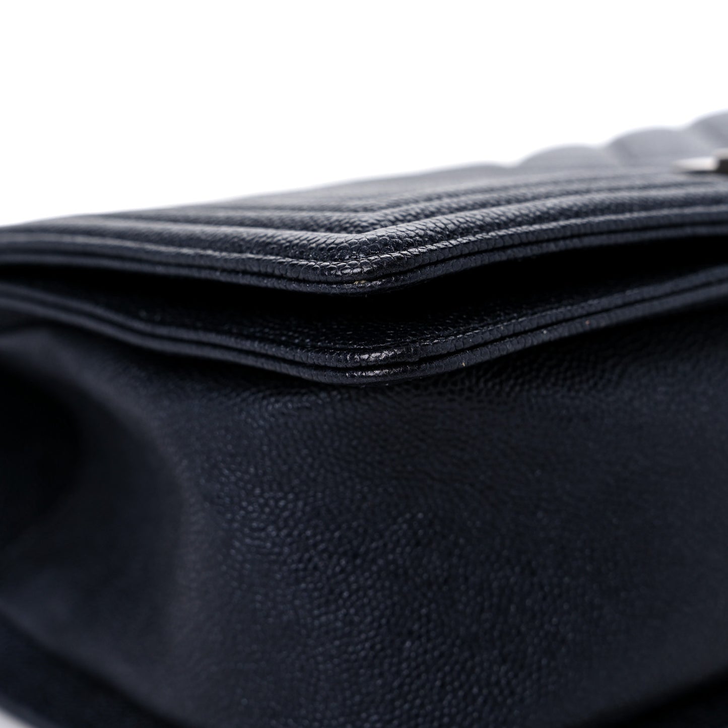 Caviar Chevron Quilted Medium Boy Flap Navy