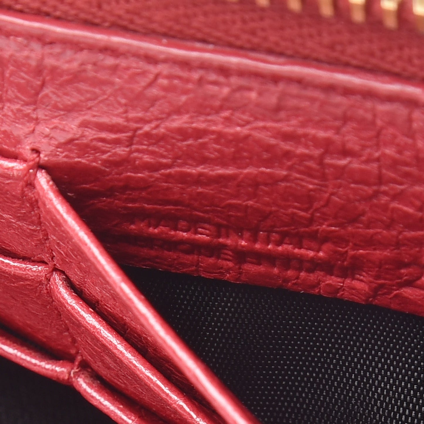 Agneau Classic Gold Hardware Continental Zip Around Wallet Rouge Sapphire