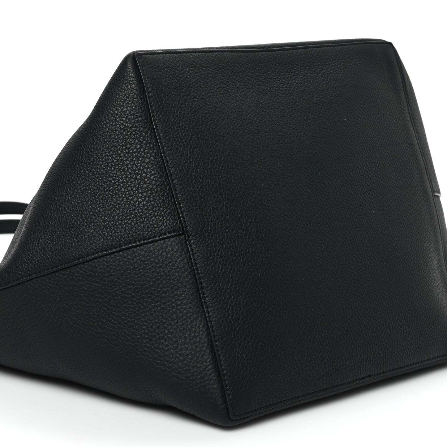 Grained Calfskin Park Tote Three Black
