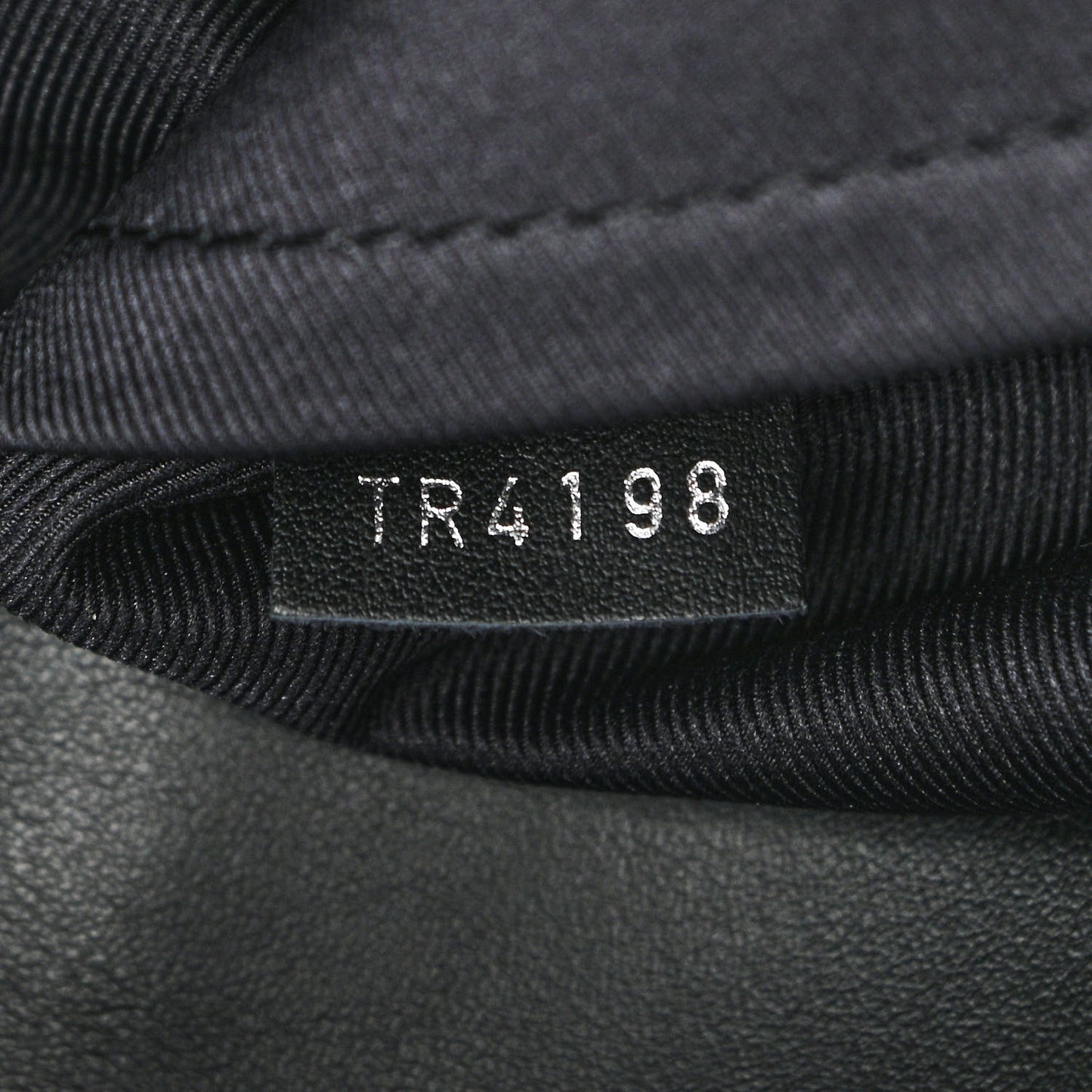Taurillon Monogram Steamer PM Black
