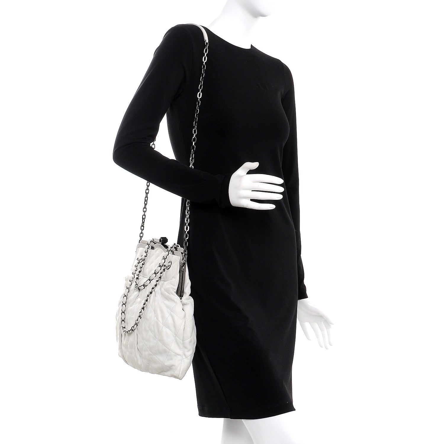 Chanel Iridescent Calfskin Chic Quilt Frame Tote White 2 of 8