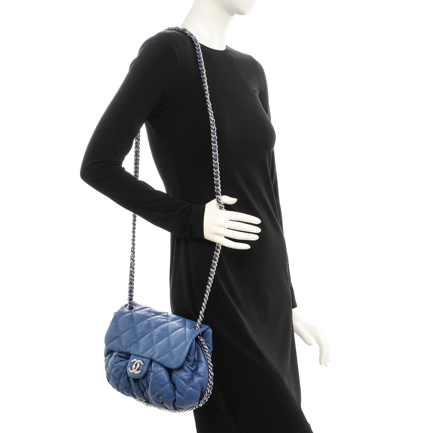 Chanel Washed Lambskin Chain Around Medium Messenger Blue 2 of 8