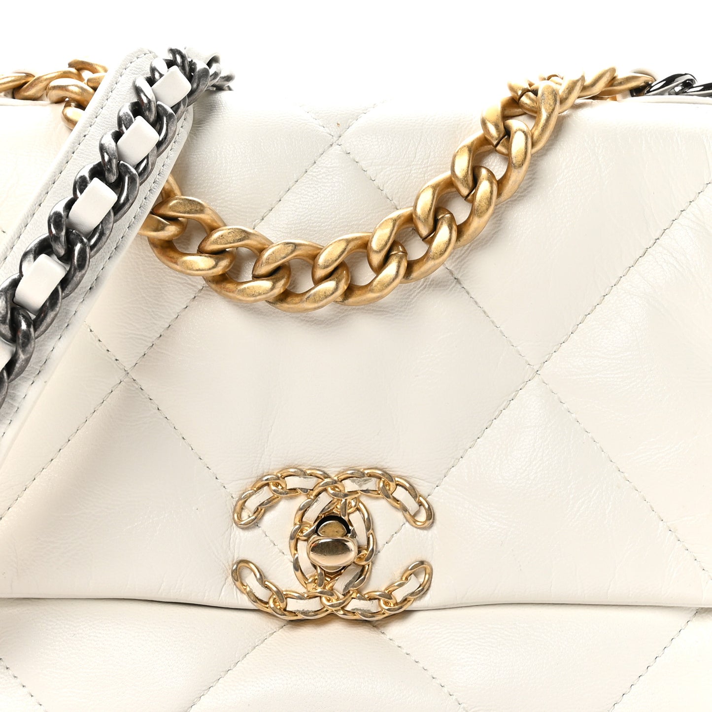 Shiny Crumpled Calfskin Quilted Medium Chanel 19 Flap White