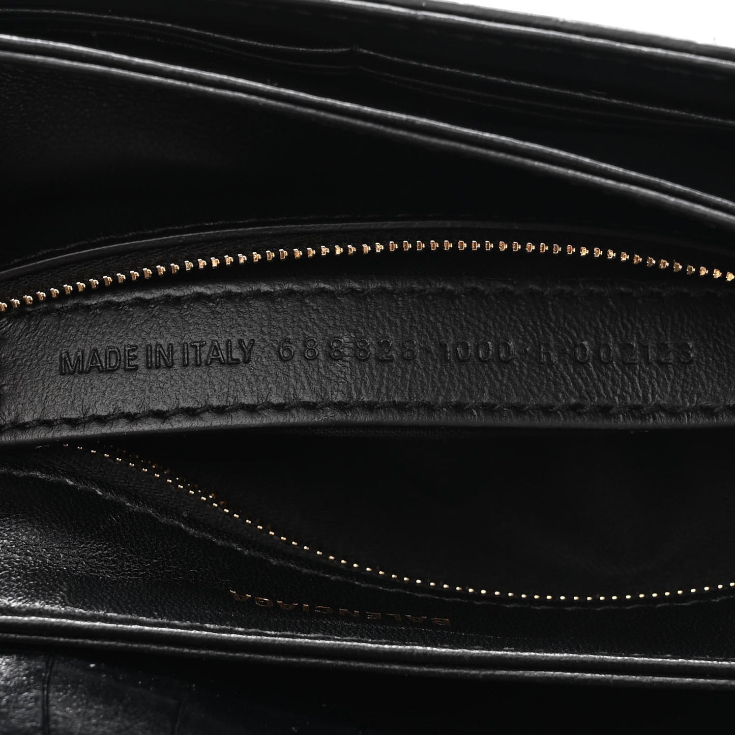 Shiny Extra Supple Calfskin Crocodile Embossed Small Triplet Bag Black