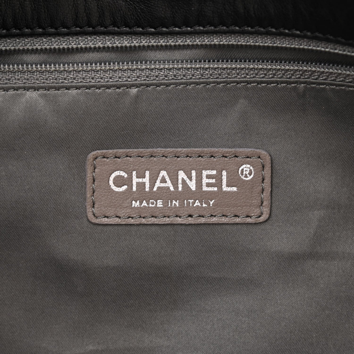 Chanel Patent Calfskin Patchwork Brooklyn Tote Black 6 of 12