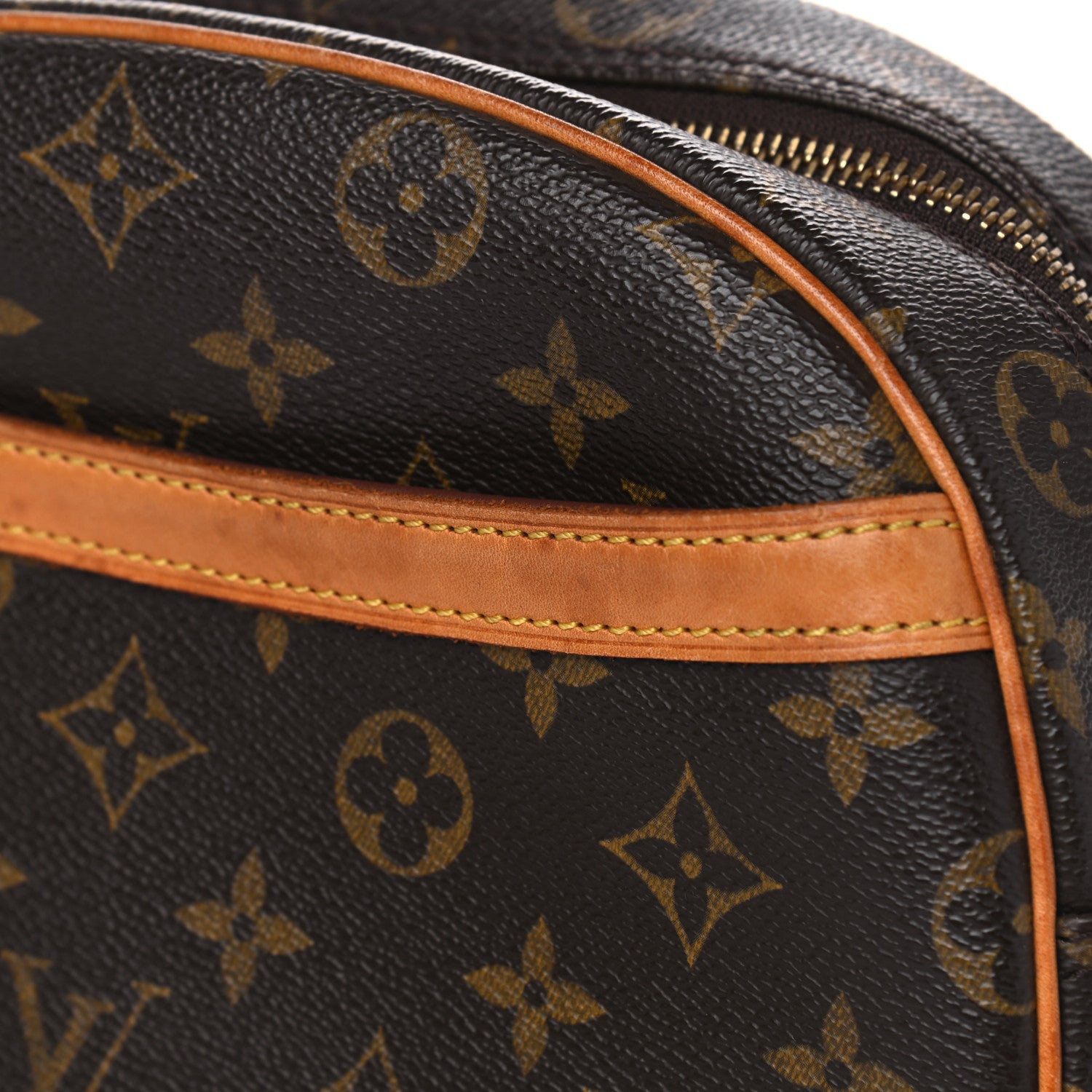 Louis Vuitton Monogram Blois 10 of 15