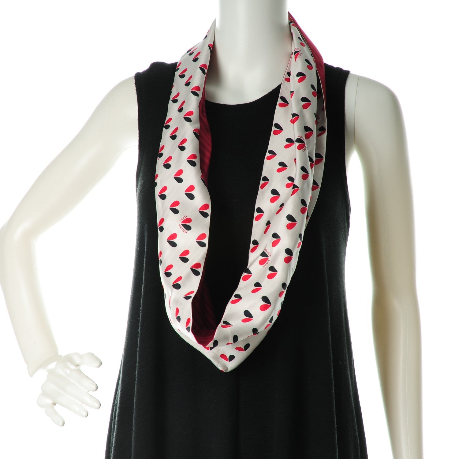 Louis Vuitton Silk Le Coeur Snood Scarf Pomme D'Amour 4 of 7