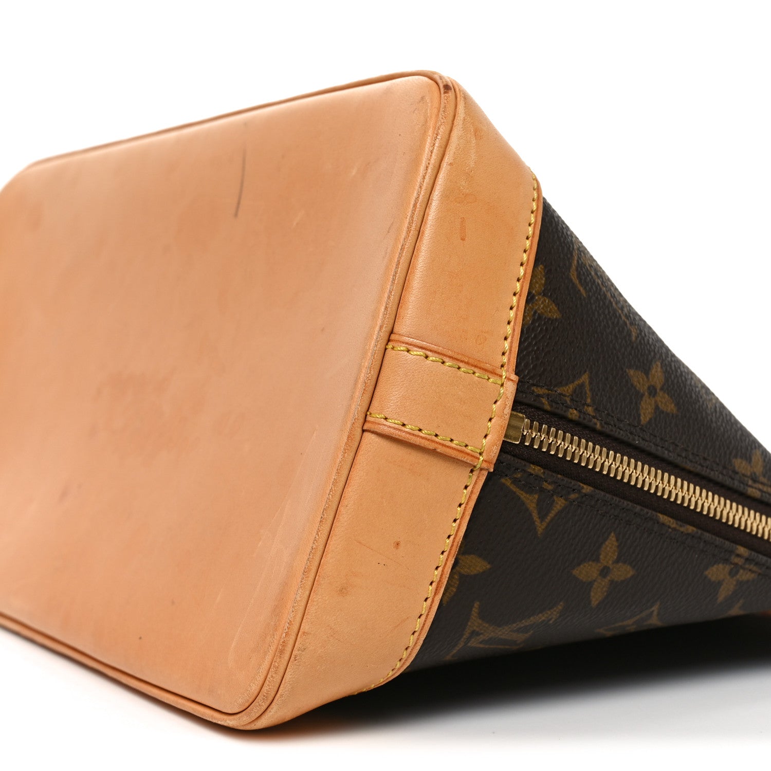 Louis Vuitton Monogram Alma PM 9 of 9