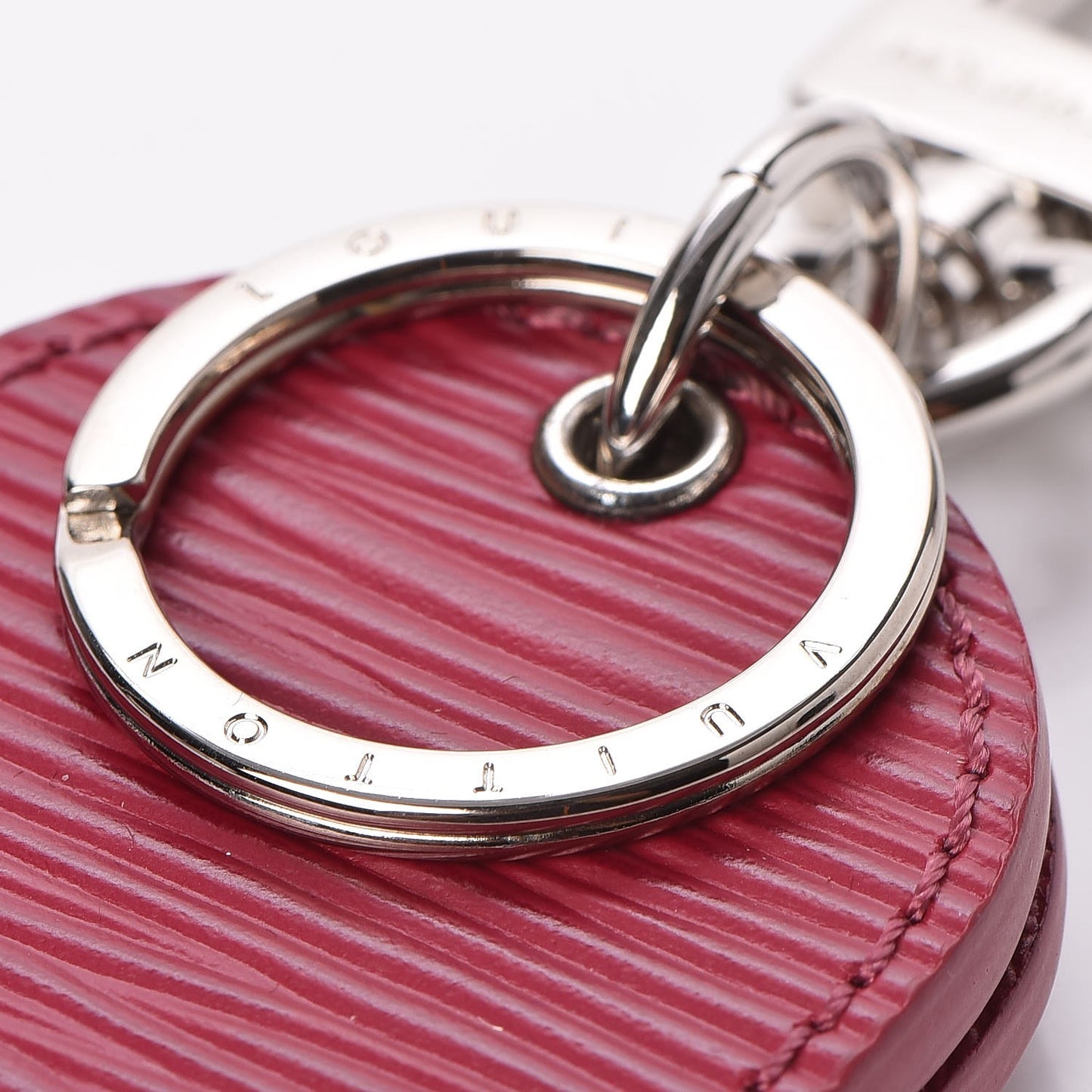 Epi My Iconic Mirror Key Holder Fuchsia