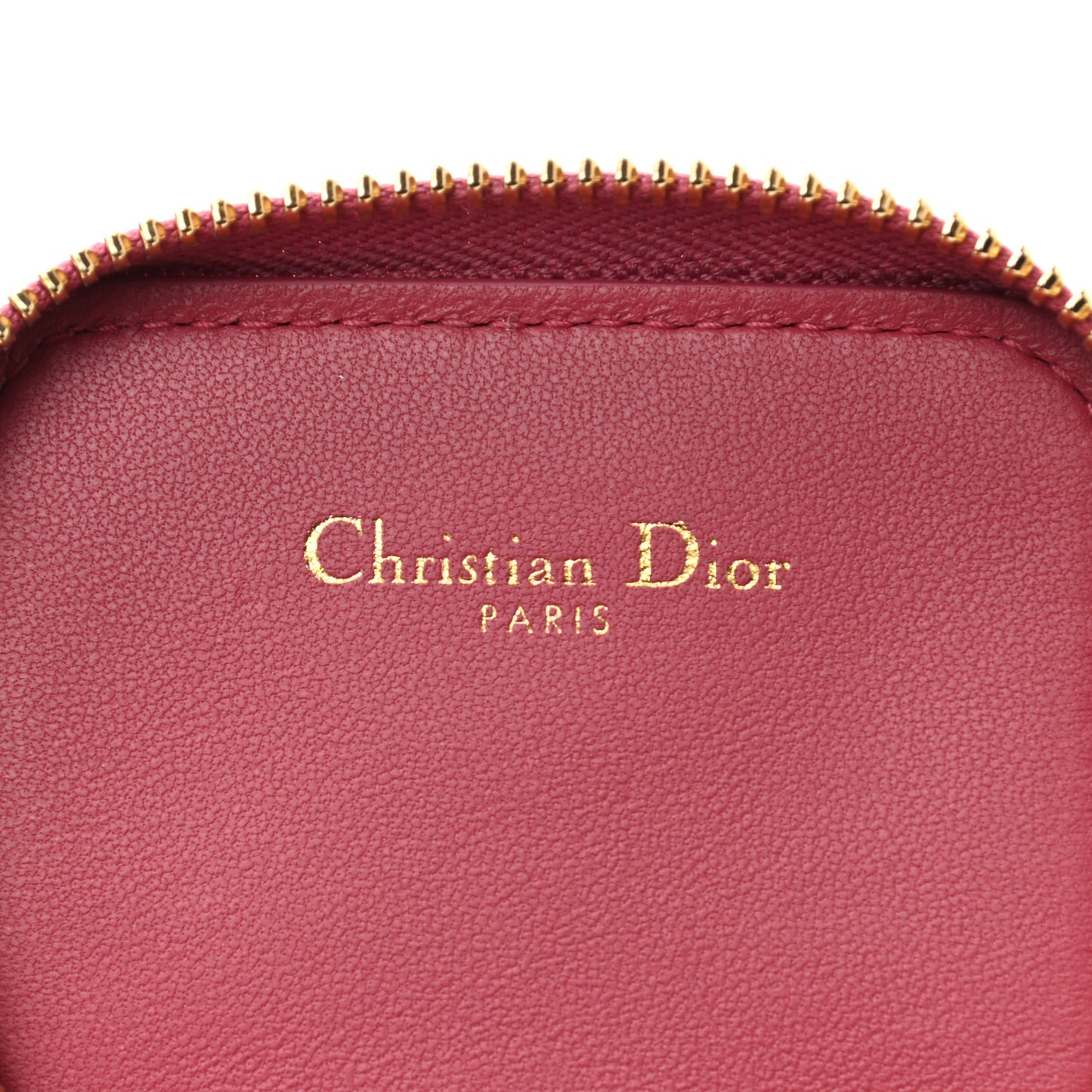 Grained Calfskin 30 Montaigne Airpods Case Pink