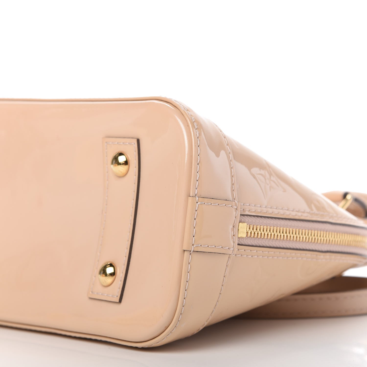 Louis Vuitton Vernis Alma BB Dune 7 of 9