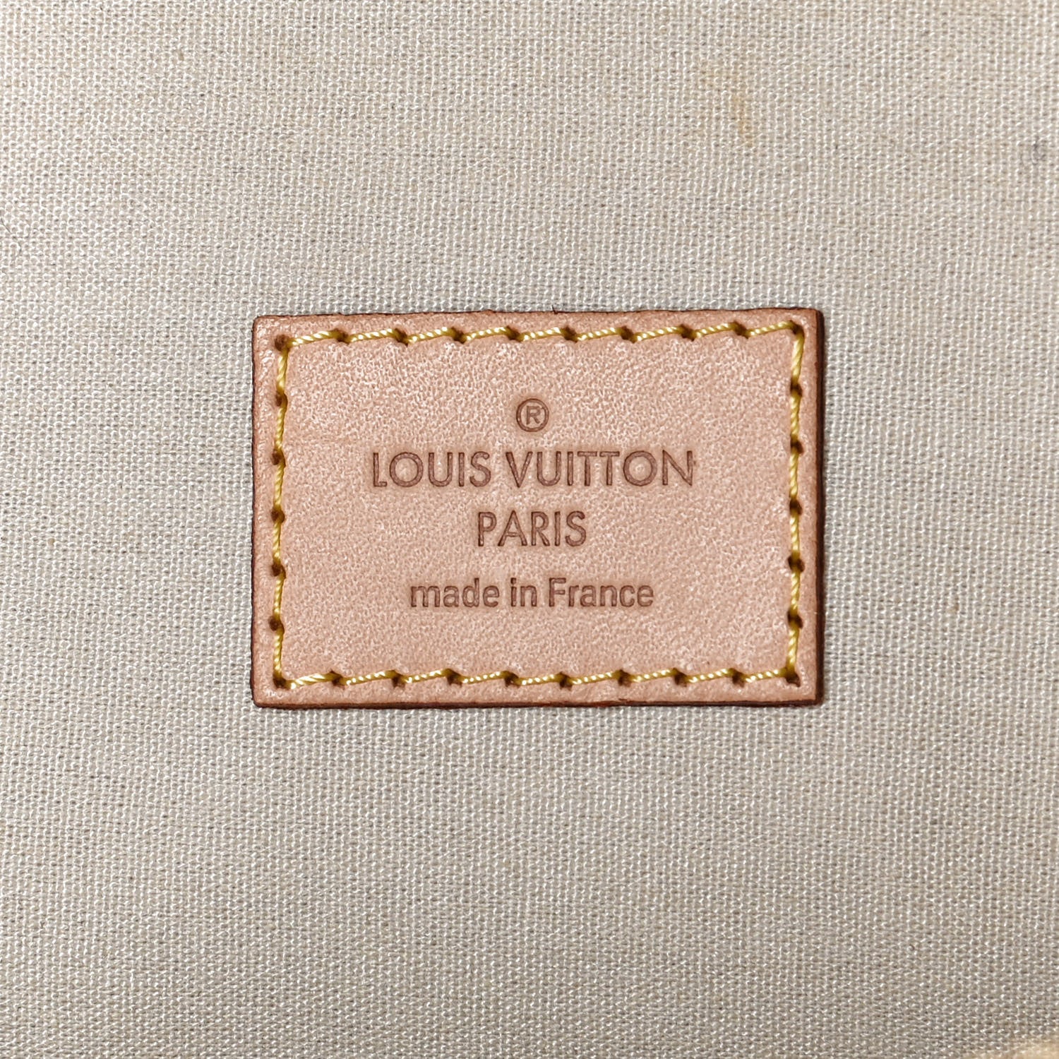 Louis Vuitton Vernis Alma MM Blanc Corail 6 of 11