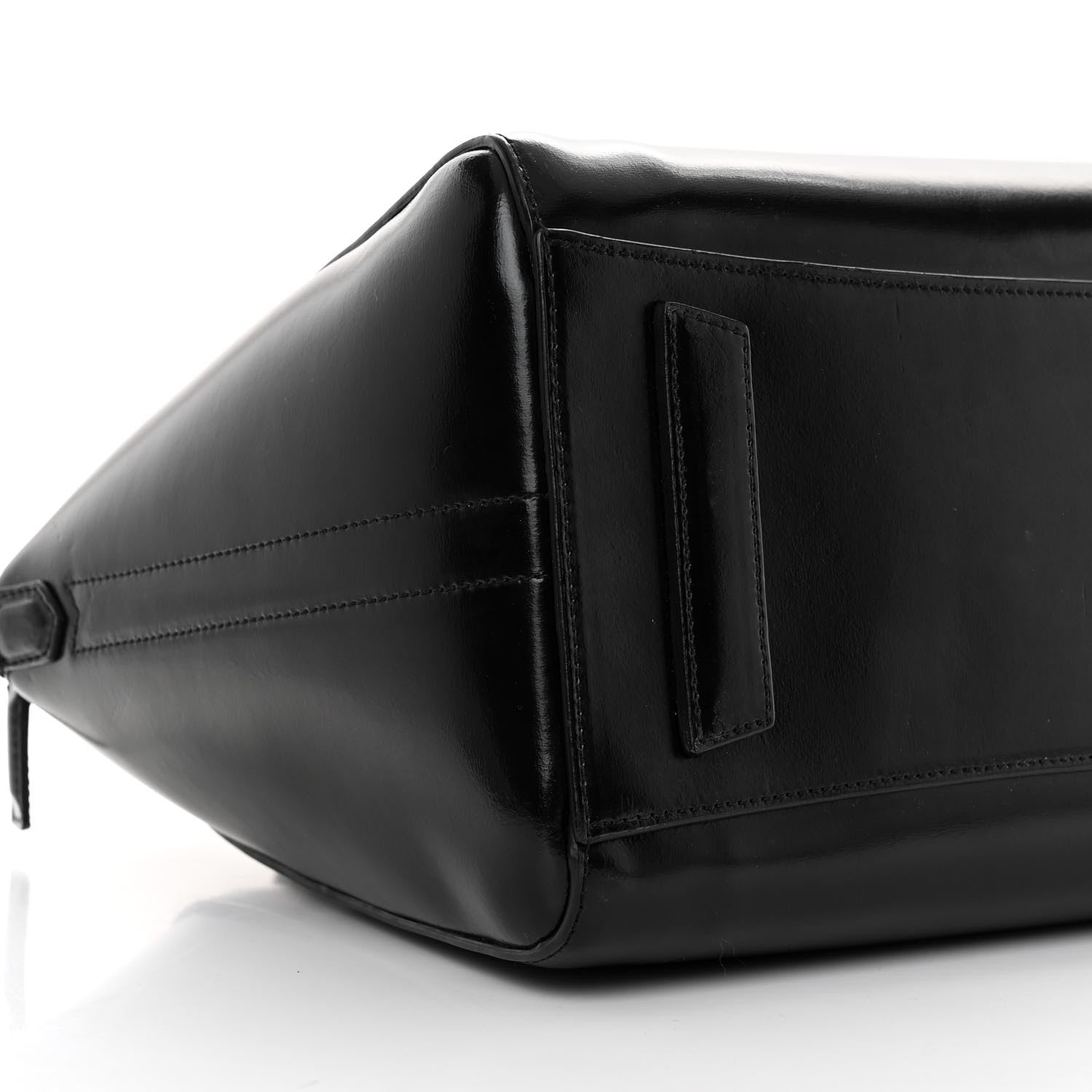 Givenchy Shiny Lord Calfskin Medium Antigona Black 9 of 18