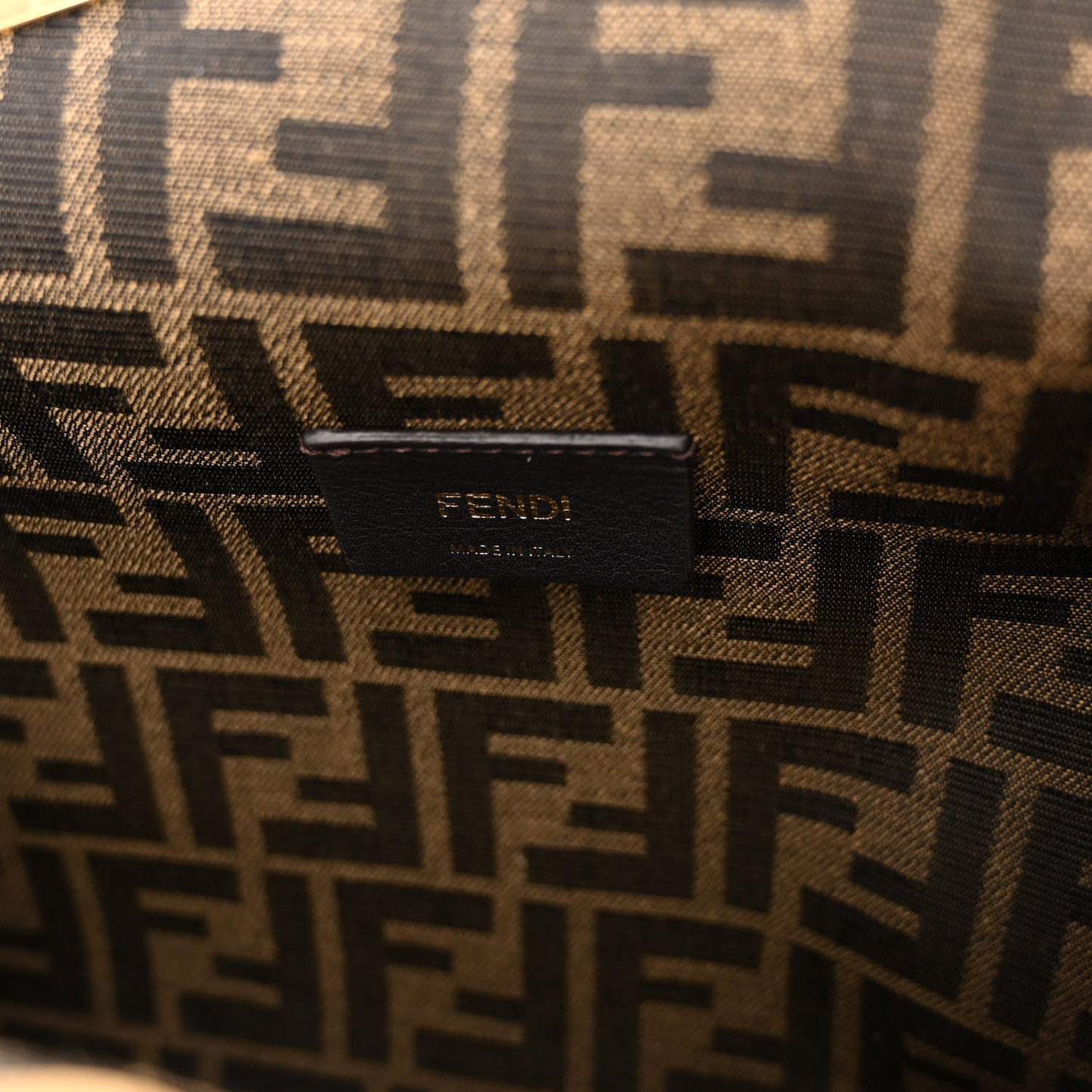 Shearling Medium Fendi First Rosa Plaster