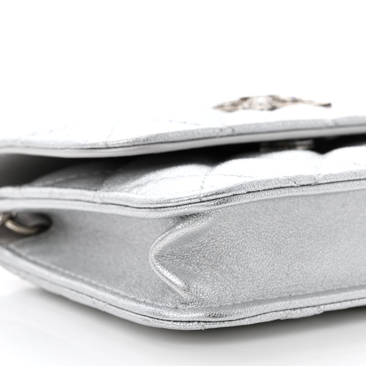 Metallic Lambskin Crystal Quilted Star Chain Belt Bag Silver