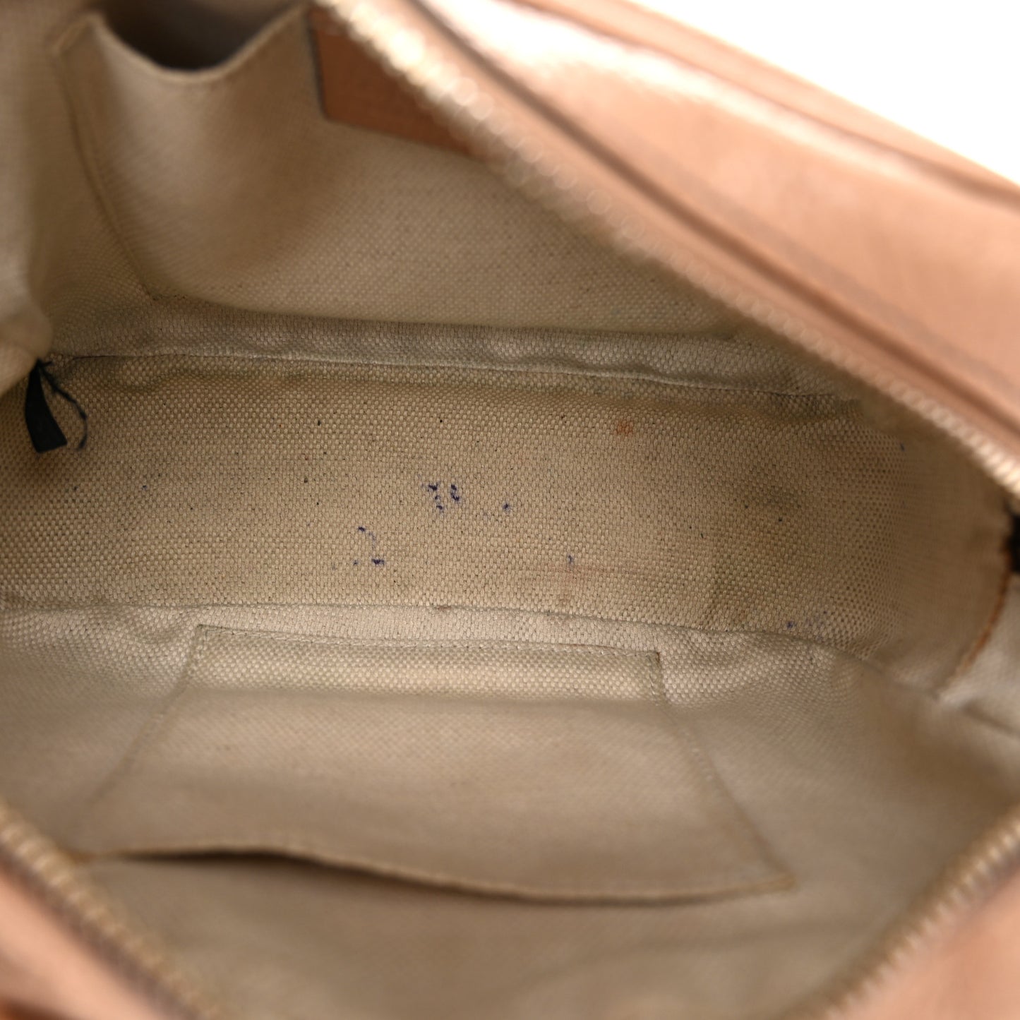 Pebbled Calfskin Small Soho Disco Bag Camelia