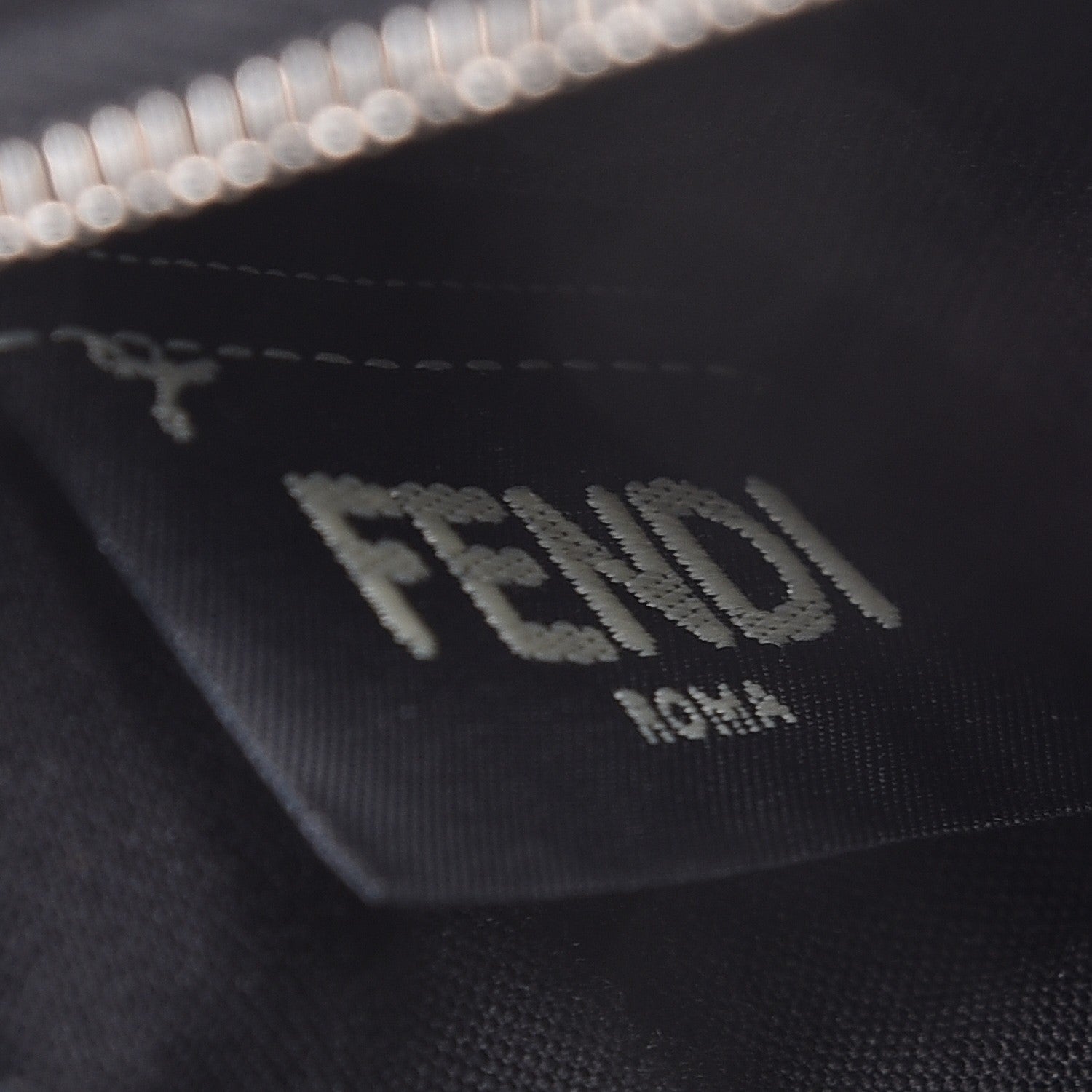 Fendi Vitello Applique Heart Coin Pouch Key Case Black 8 of 8