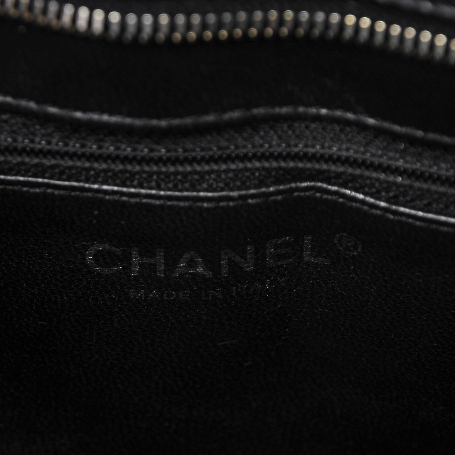 Caviar Quilted Medallion Tote Black