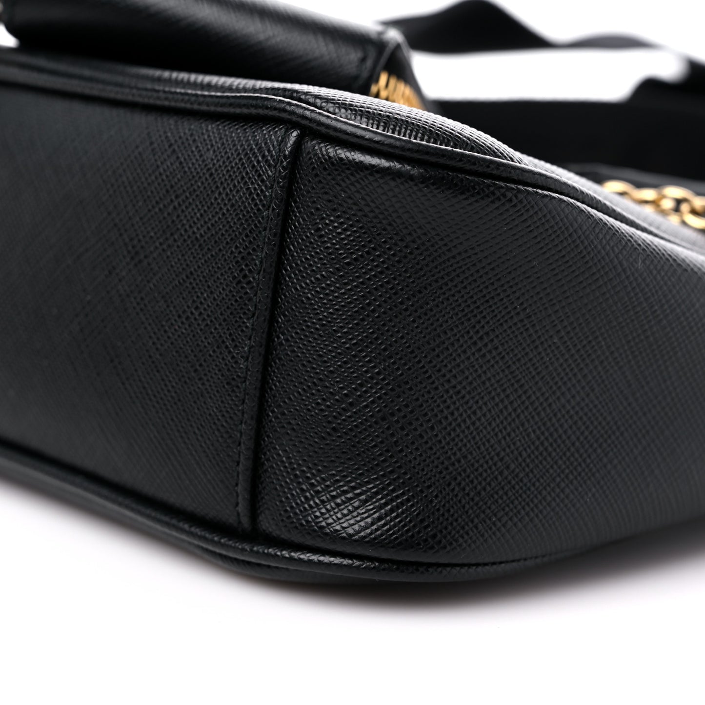 Saffiano Lux Re-Edition 2005 Shoulder Bag Black