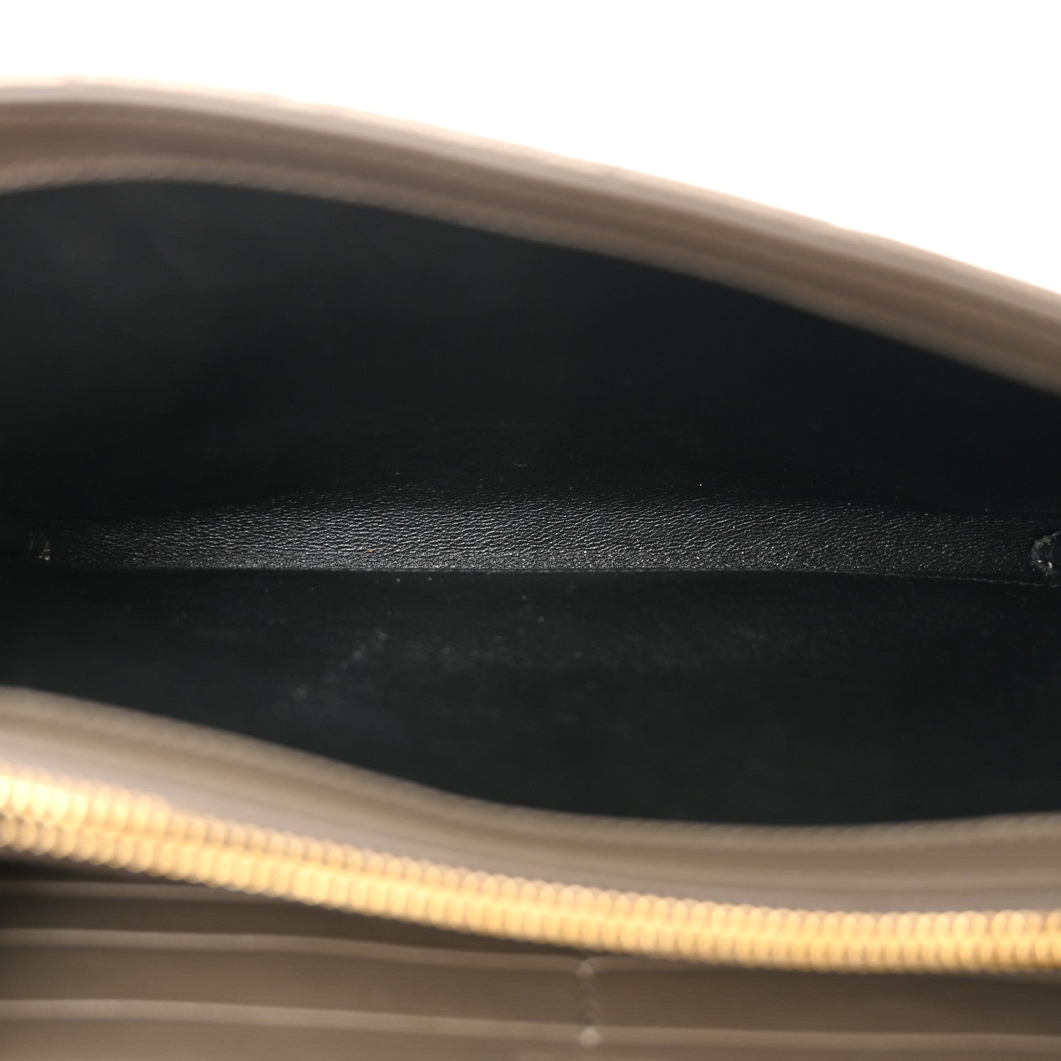 Saint Laurent Metallic Grain De Poudre Mixed Matelasse Triquilt Monogram Chain Wallet Piombo 5 of 12