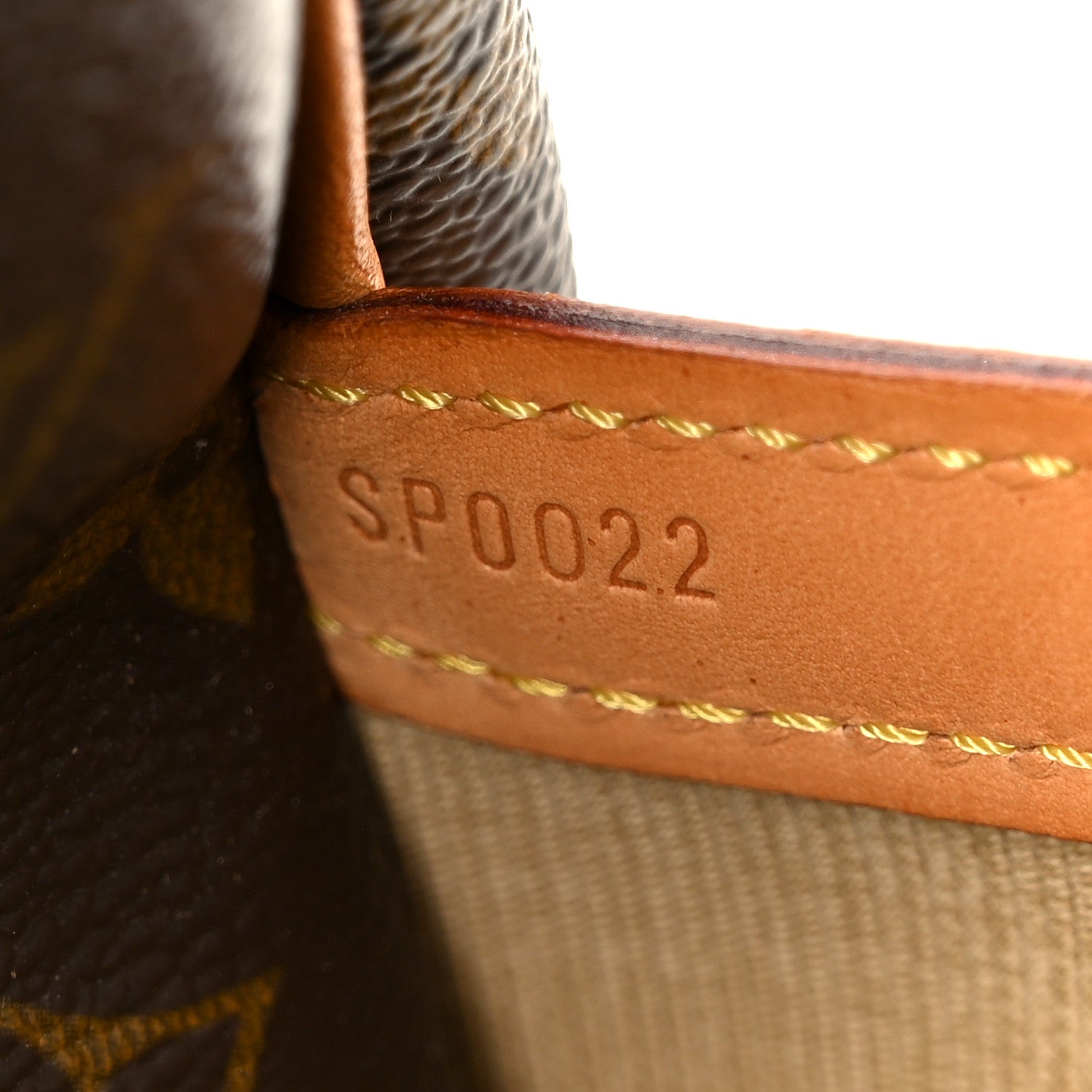 Louis Vuitton Monogram Reporter GM 1853894 – FASHIONPHILE