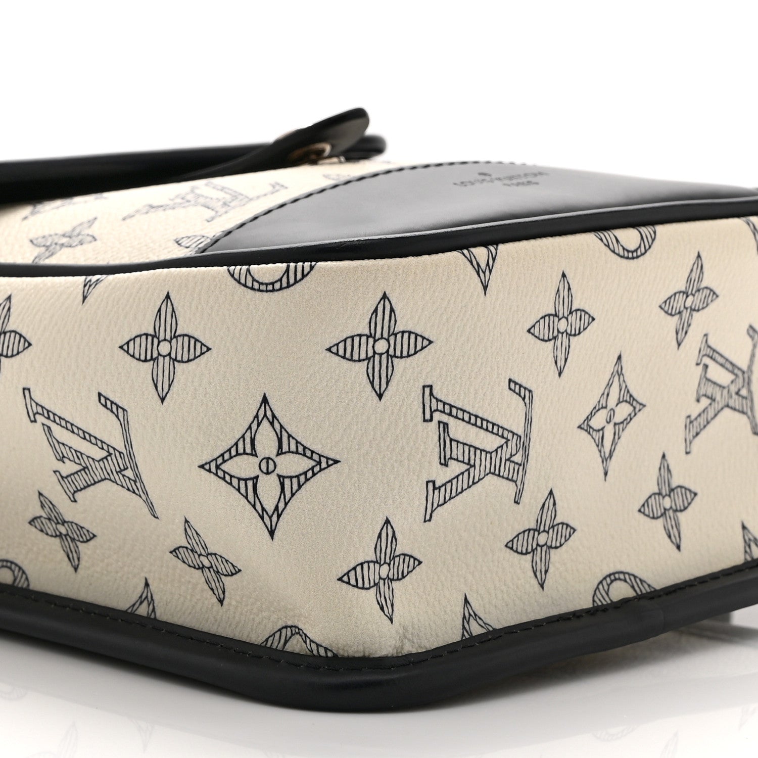 Louis Vuitton Savane Monogram Zebra Chapman Messenger BB White 8 of 9