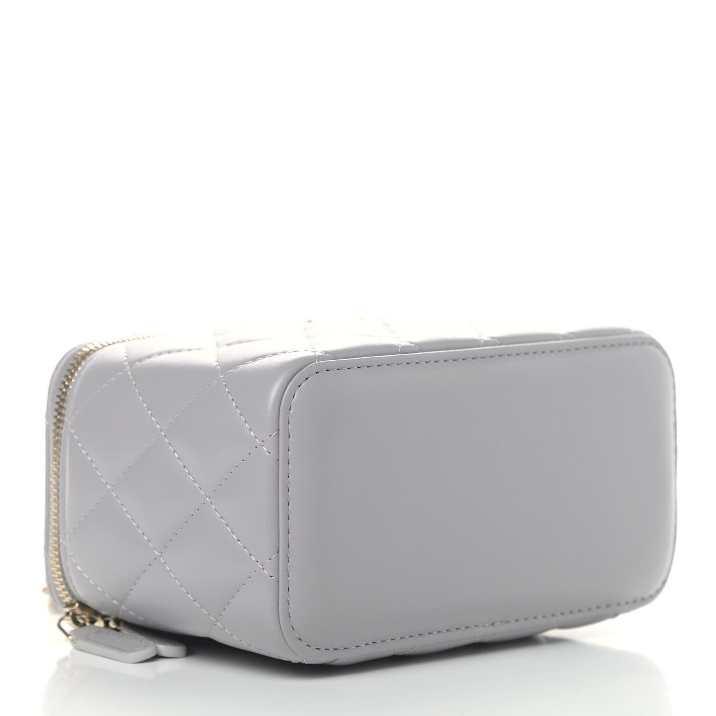 Lambskin Quilted Small Pearl Crush Vanity Case With Chain Grey