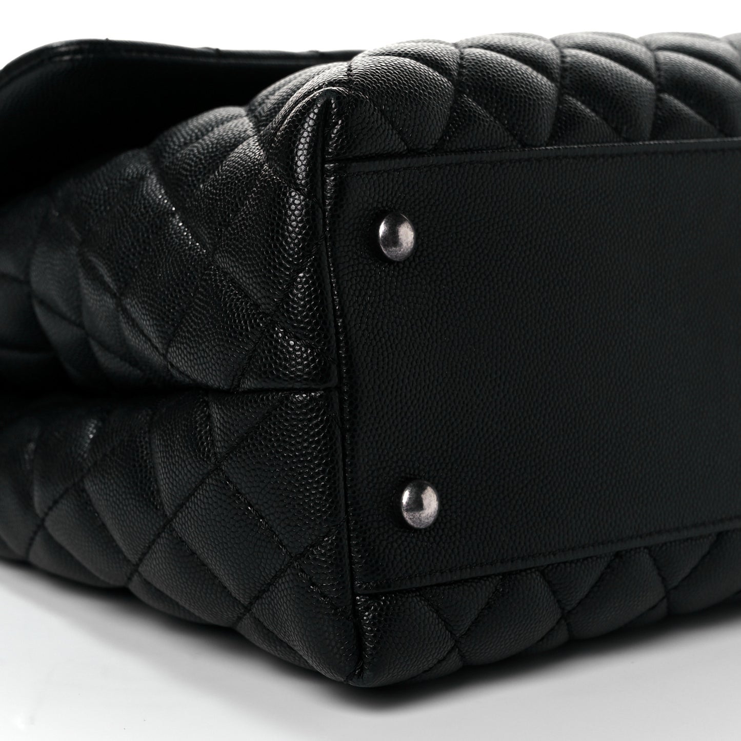 Caviar Quilted Medium Coco Handle Flap Black
