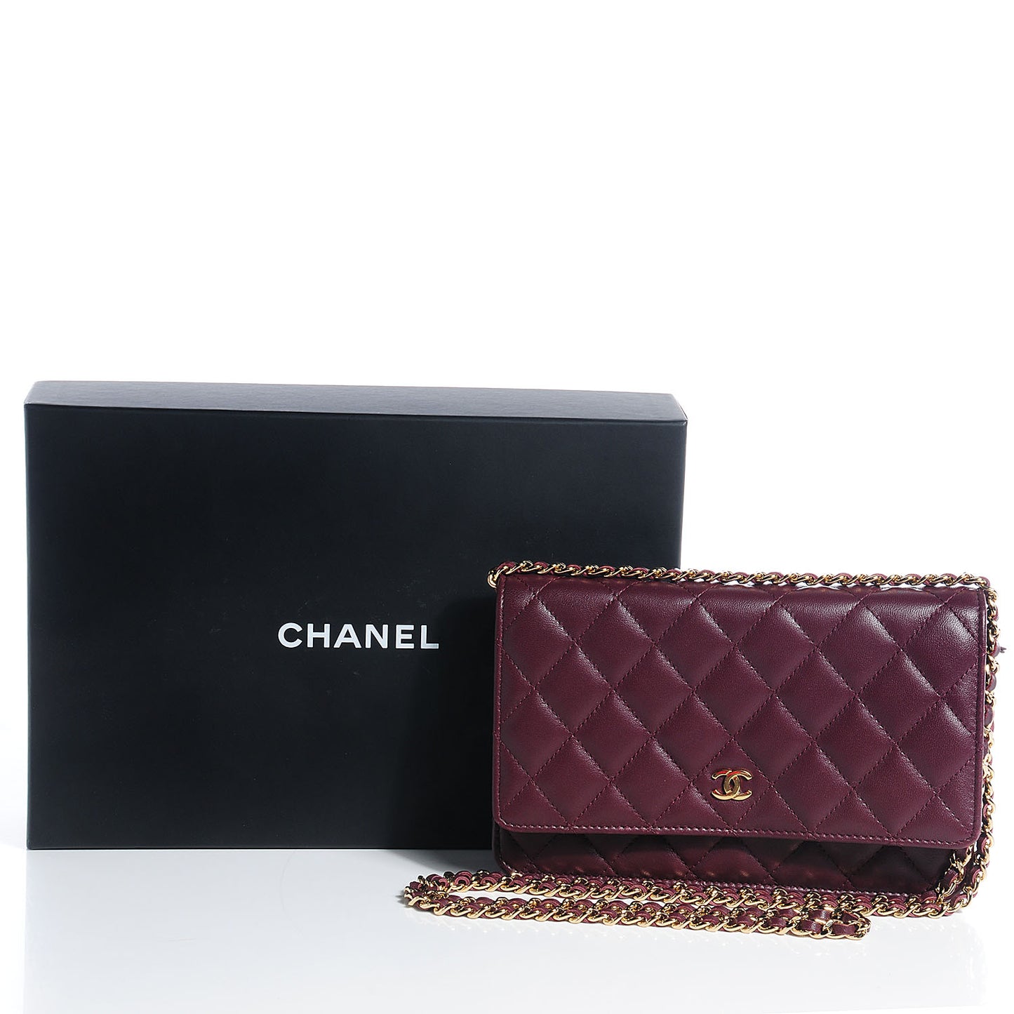 Lambskin Quilted Wallet On Chain WOC Bordeaux