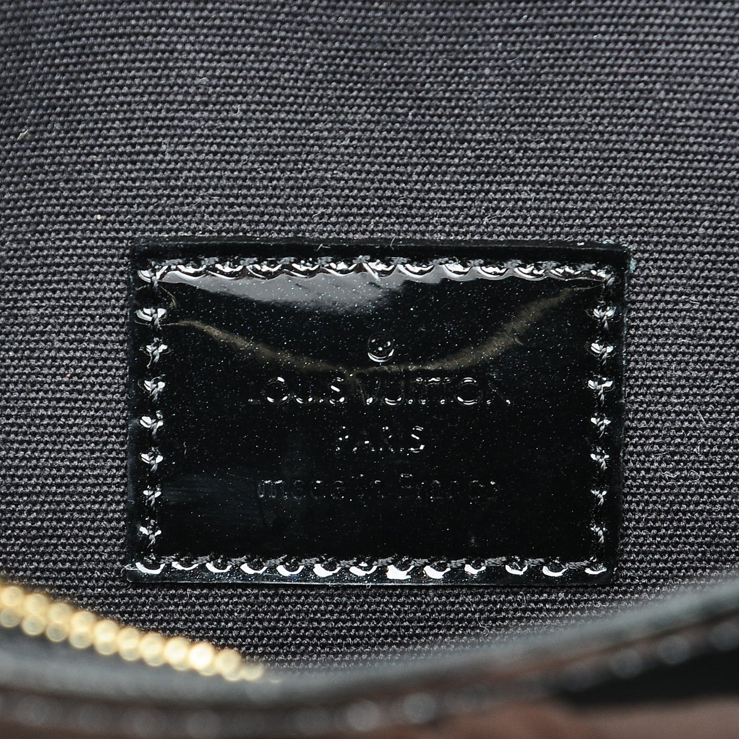 Vernis Lucie Pouch Noir Magnetique