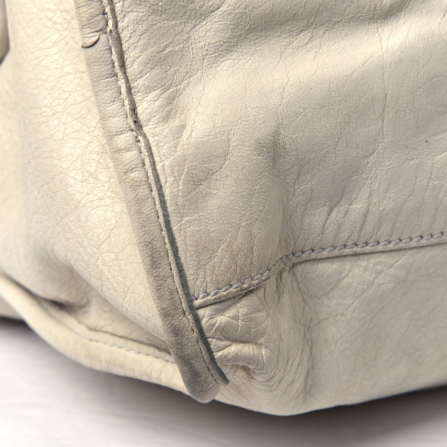 Agneau Giant 21 Silver Hardware City White Light