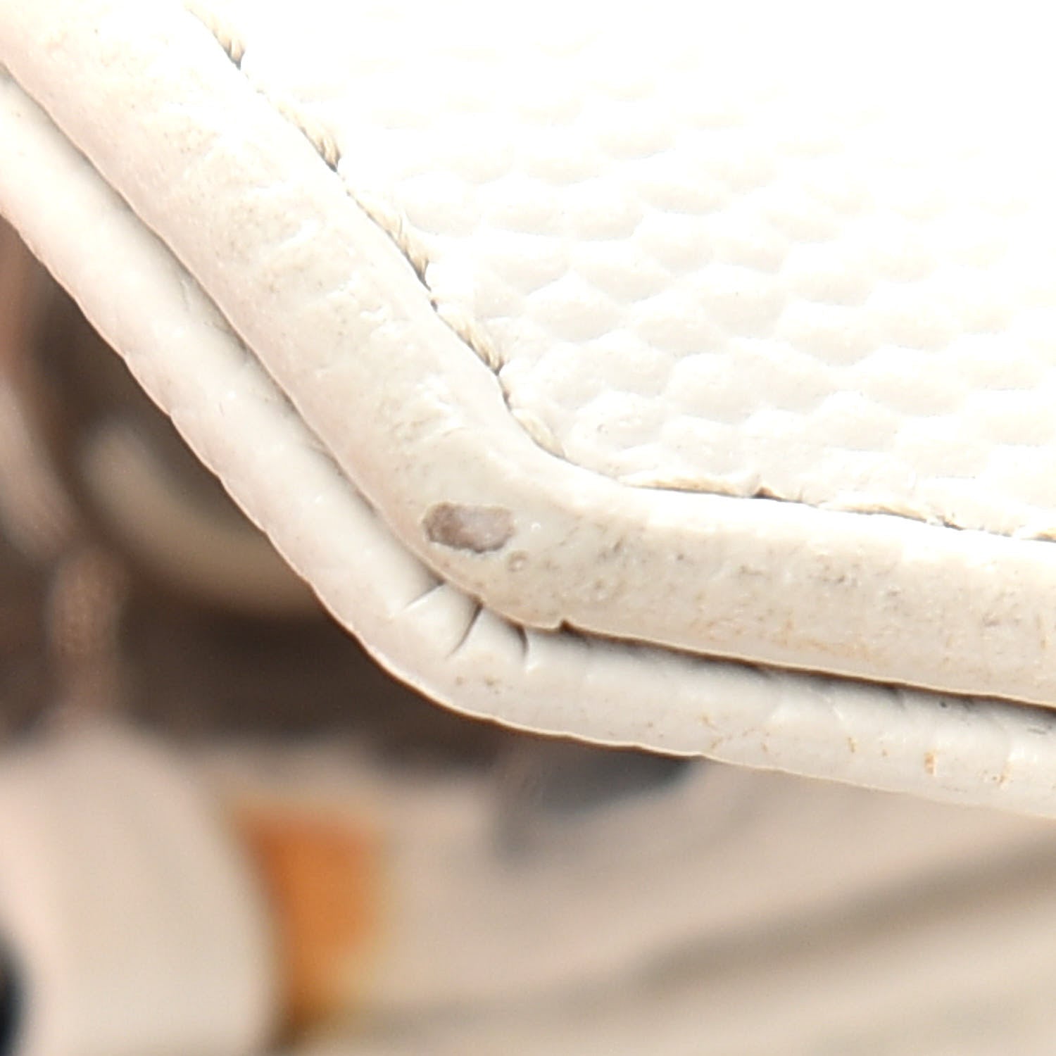 Saint Laurent Grain De Poudre Matelasse Chevron Monogram Envelope Chain Wallet Optical White 10 of 12