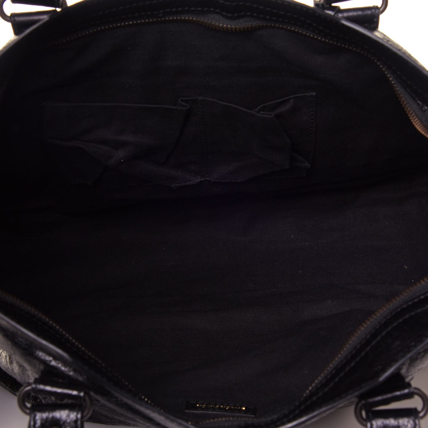Agneau Classic Hardware Black