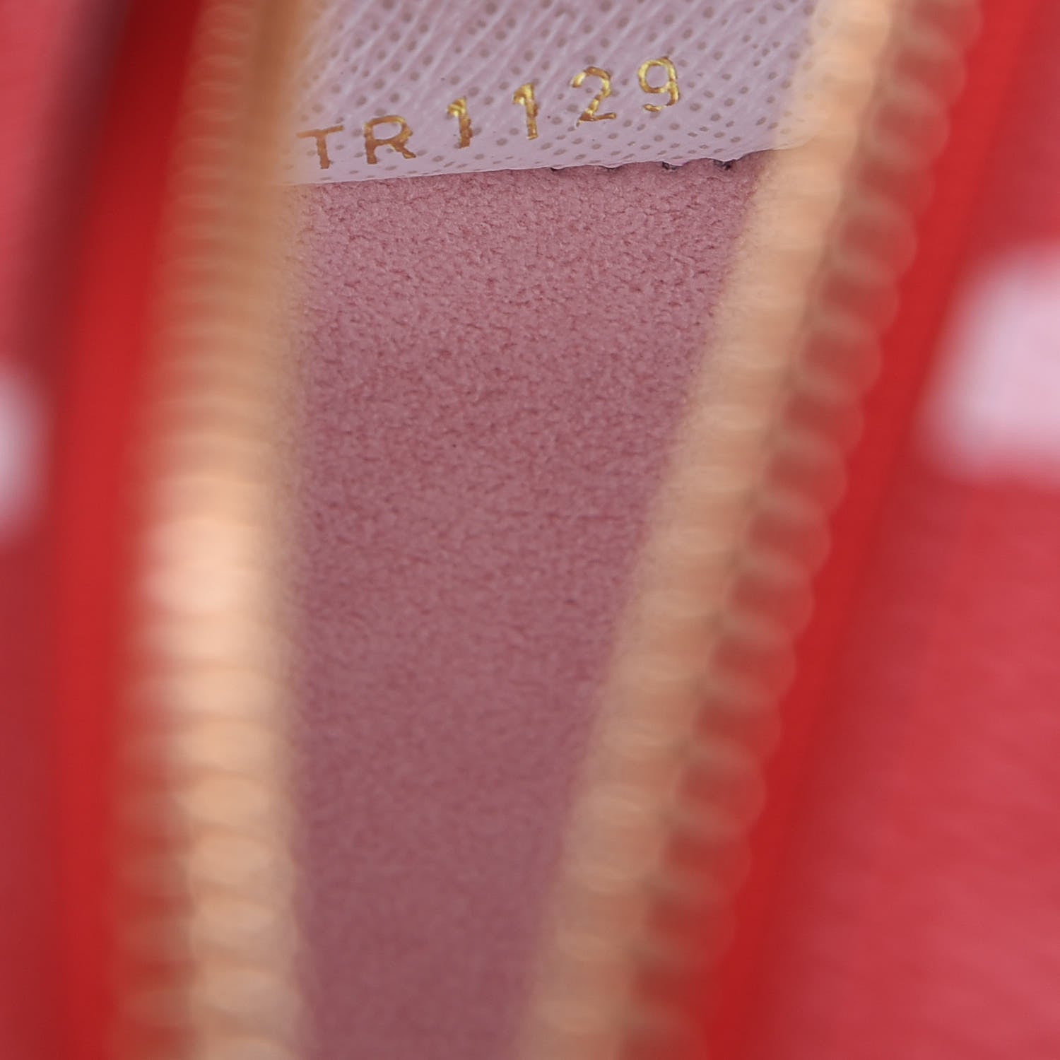 Louis Vuitton Monogram Giant Beach Pouch Rouge 7 of 11