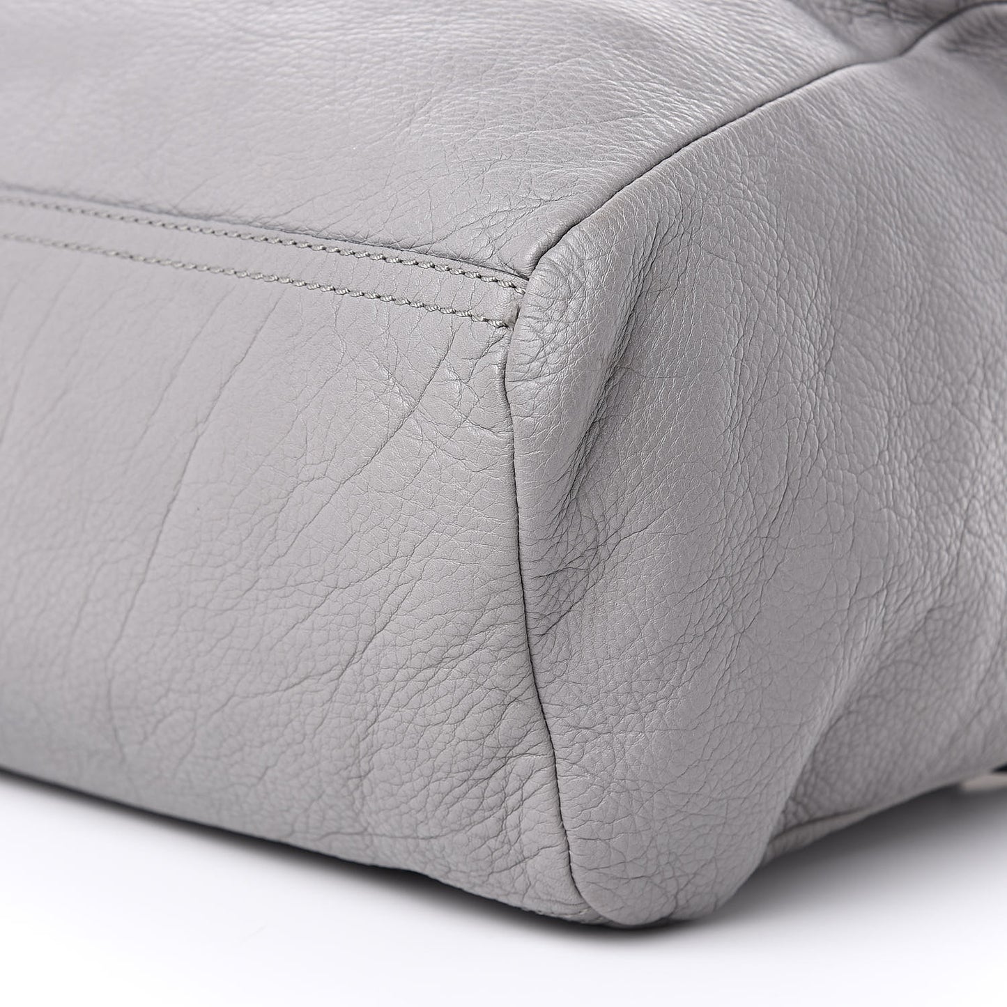 Calfskin Medium Bolt Stud Pandora Pearl Grey