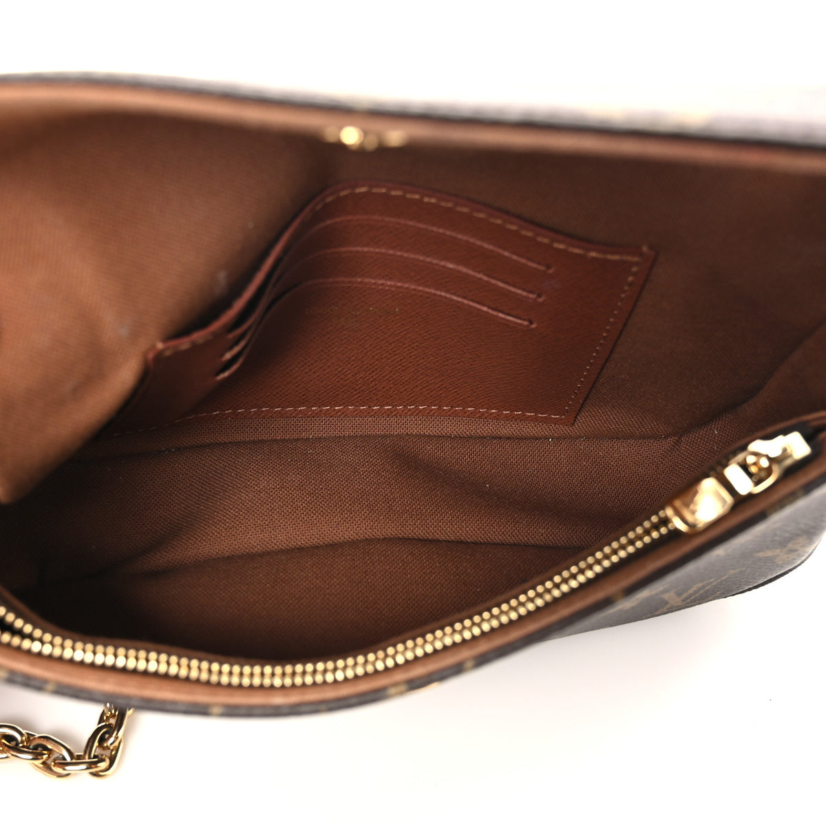 Monogram Ivy Wallet On Chain
