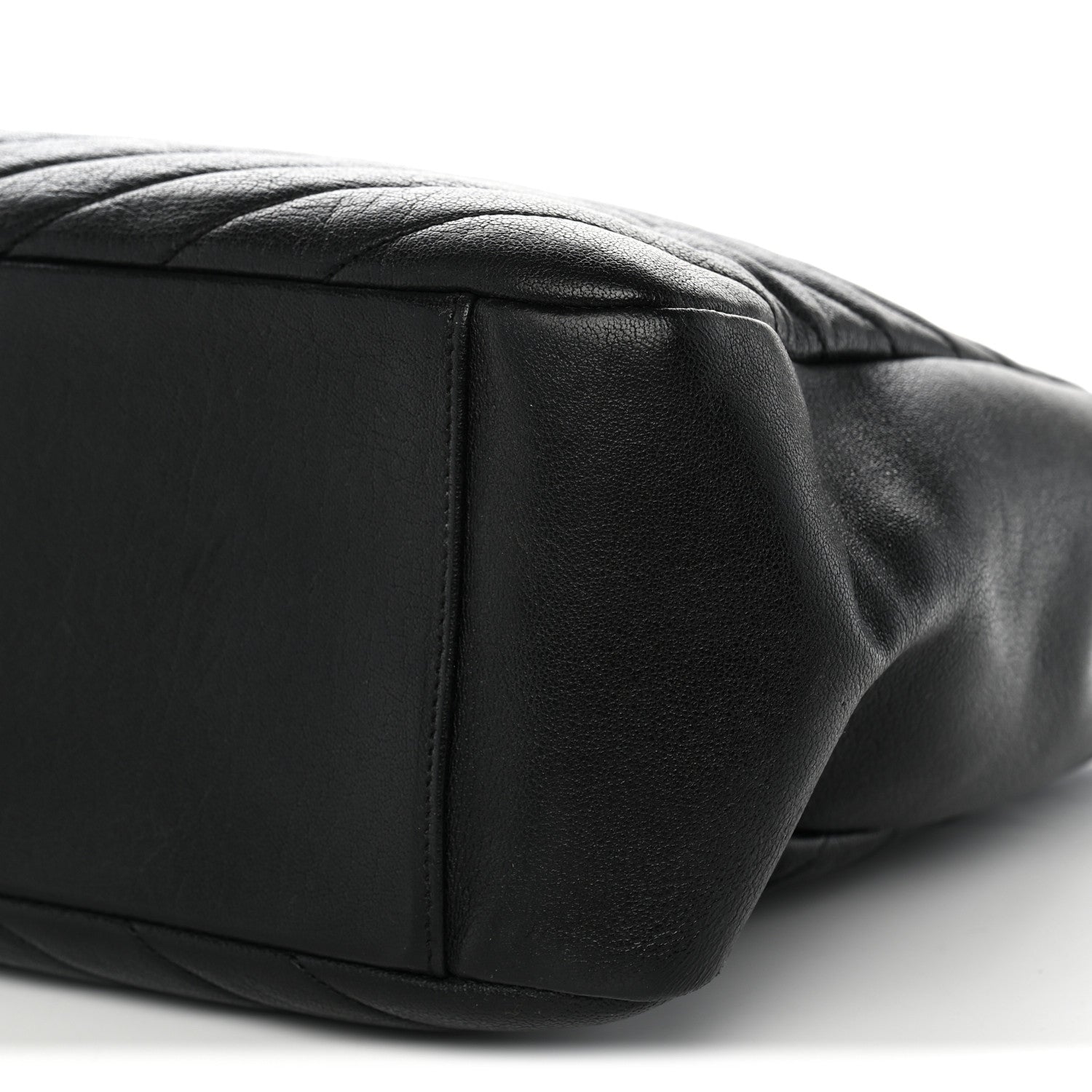 Saint Laurent Sheepskin Matelasse Chevron Large Monogram Shopping Bag Black 8 of 10