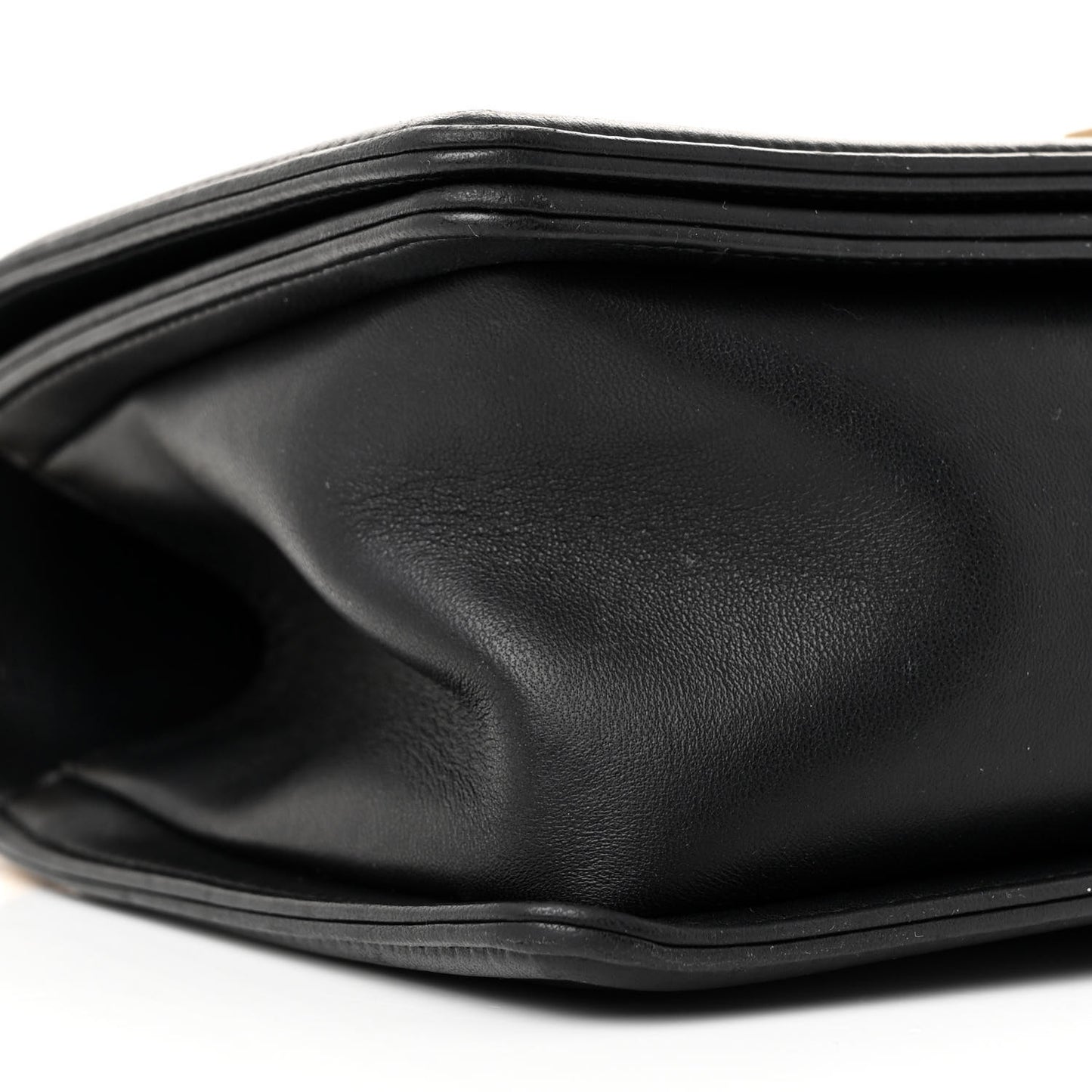 Lambskin Quilted Medium Boy Flap Black