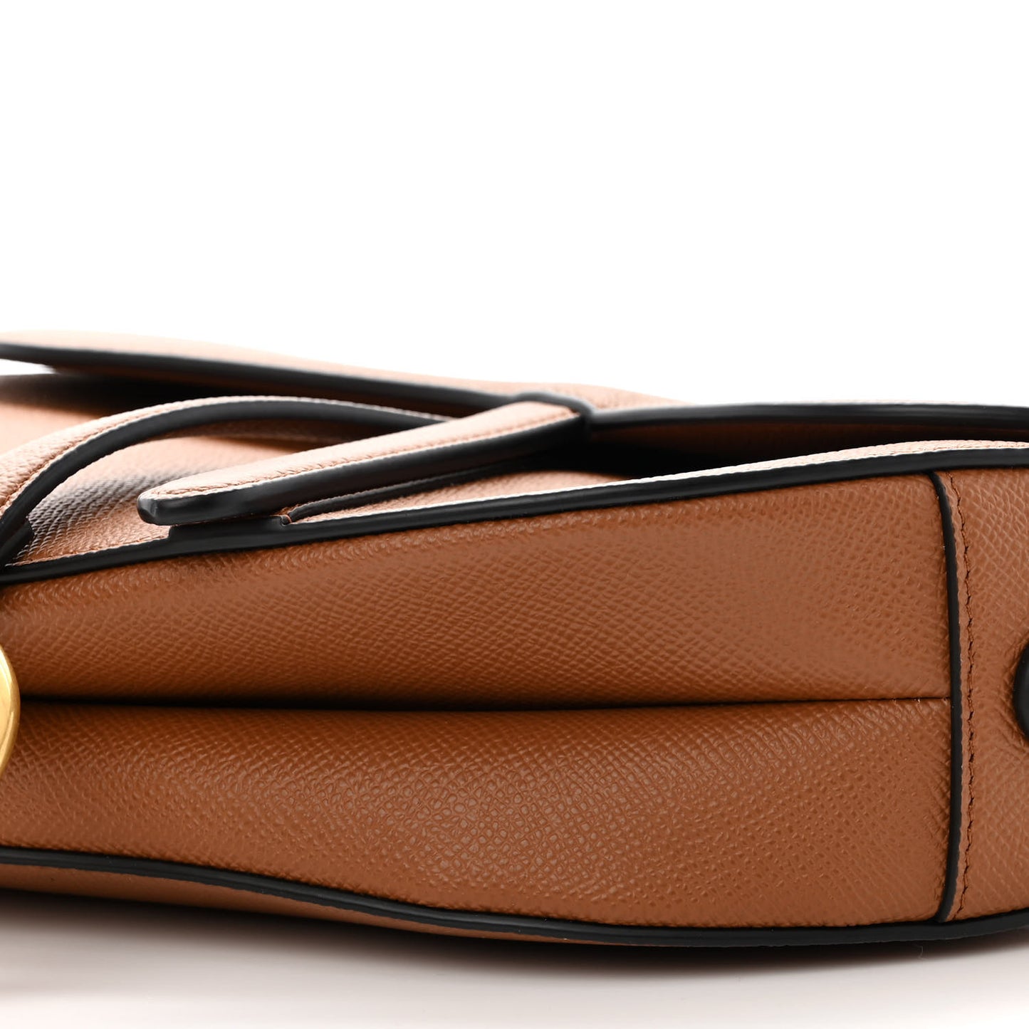 Grained Calfskin Saddle Bag Camello